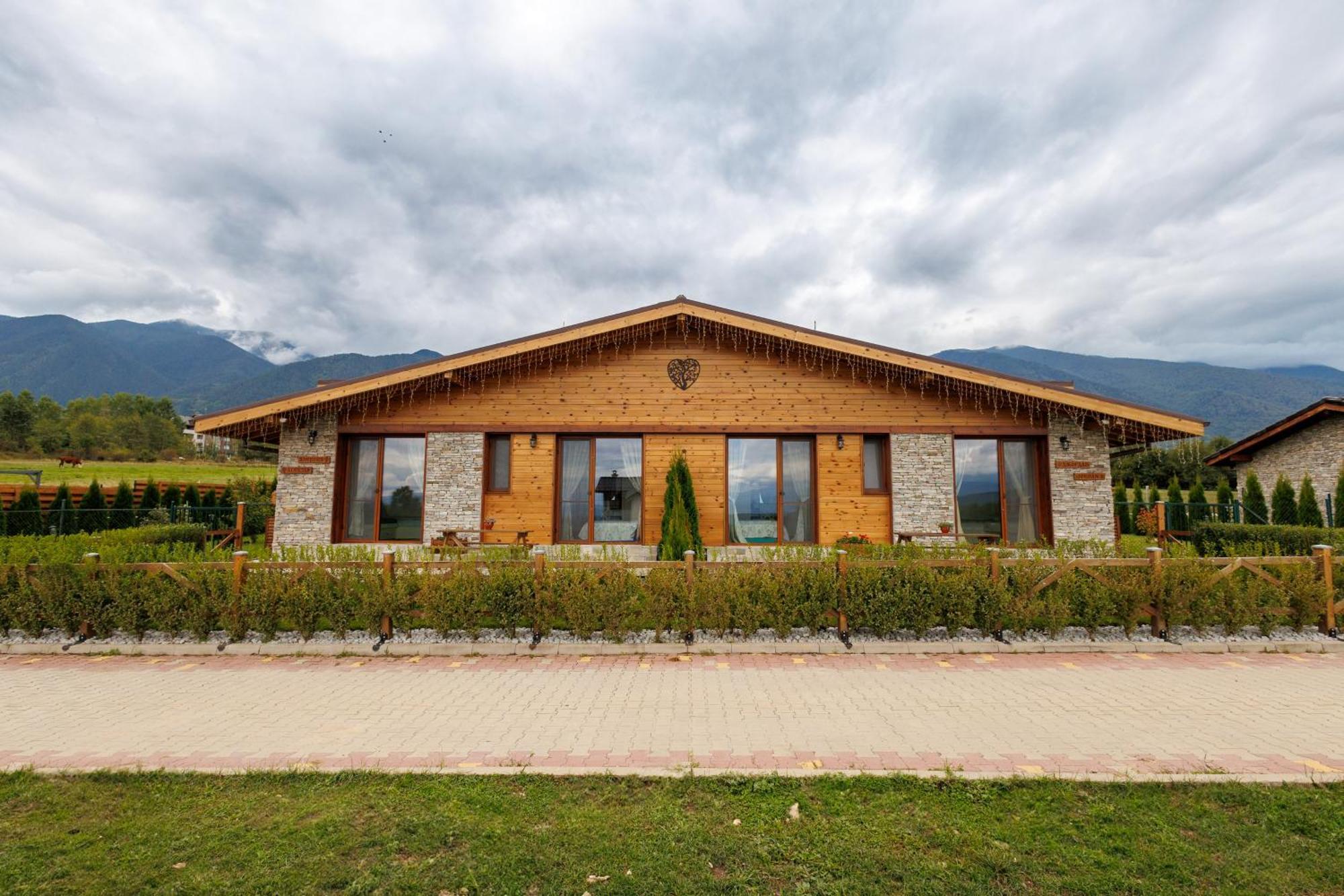 Mountain Villa Aleksia- With Jacuzzi Razlog Bagian luar foto